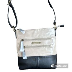 NWT Stone Mountain‎ Leather Cream/Black Purse